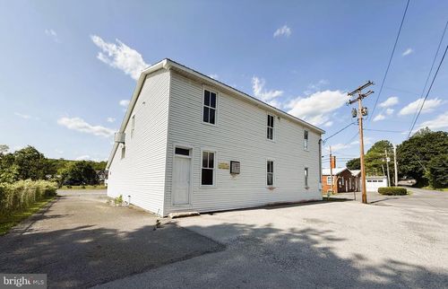 166 Water St, SPRING MILLS, PA, 16875 | Card Image