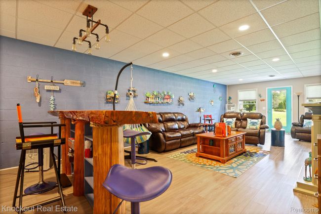 27-web-or-mls-399 Block Rd 48734 6 9 25-21.jpg | Image 10
