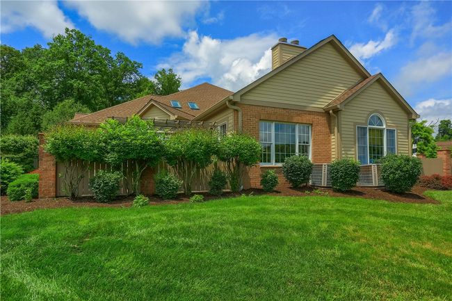 135 Linden Ct, Condo with 3 bedrooms, 3 bathrooms and 2 parking in Seven Fields PA | Image 43