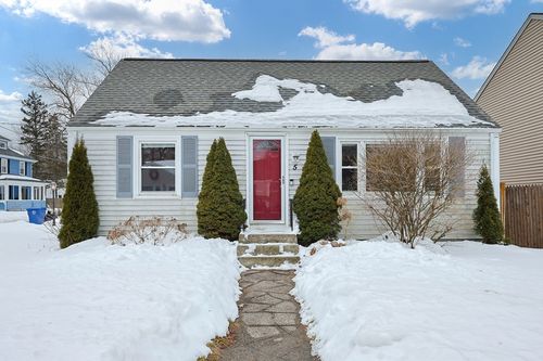 5 Keane St, Lincoln, RI, 02865-1617 | Card Image
