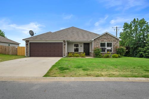 101 Sunland Dr, Beebe, AR, 72012-3400 | Card Image