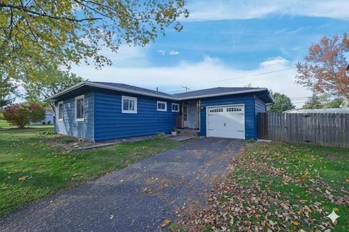 6992 Roundelay Rd S, Reynoldsburg, OH, 43068-2022 | Card Image