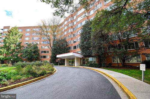 apt-505-4000 Tunlaw Rd Nw, WASHINGTON, DC, 20007-4832 | Card Image