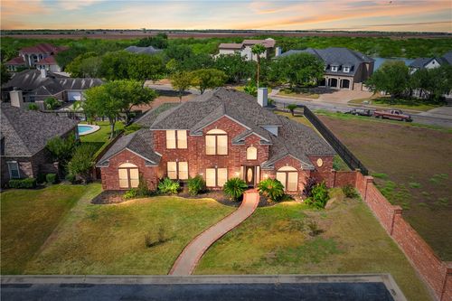 4301 Lake Michigan Dr, Corpus Christi, TX, 78413-5815 | Card Image