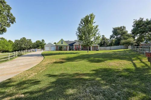 16827 Se 23rd St, Choctaw, OK, 73020-6439 | Card Image