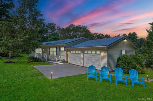 668 Cochecton Tpke, Narrowsburg, NY, 12764-5600 | Card Image