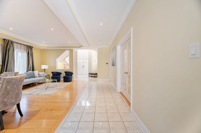 5 Belleville Dr, House other with 6 bedrooms, 5 bathrooms and 6 parking in Brampton ON | Image 12