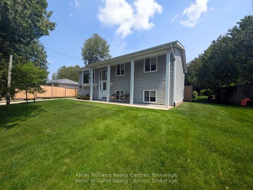 57 Victoria St, Tiverton, ON, N0G2T0 | Card Image