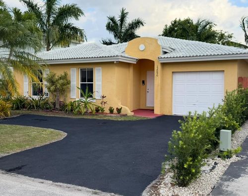 12090 Sw 250th Ter, Homestead, FL, 33032-5970 | Card Image