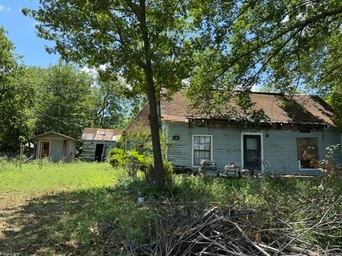 419 W Pine St, Whitewright, TX, 75491-2546 | Card Image