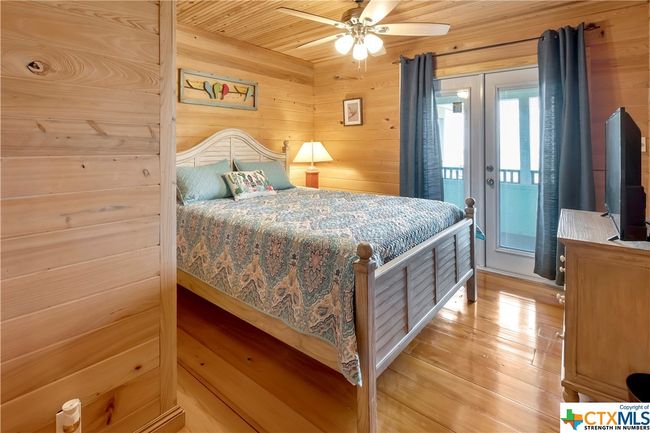 403 Bay St, House other with 4 bedrooms, 3 bathrooms and null parking in Austwell TX | Image 30