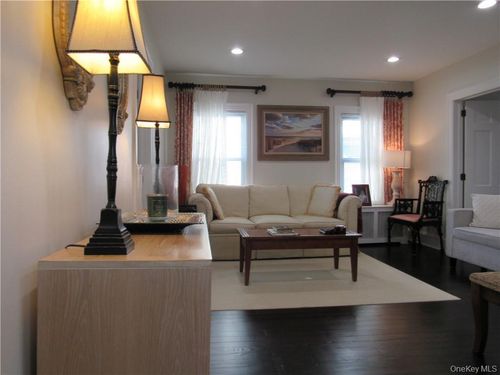 1-242 William St, Rye Brook, NY, 10573-4828 | Card Image