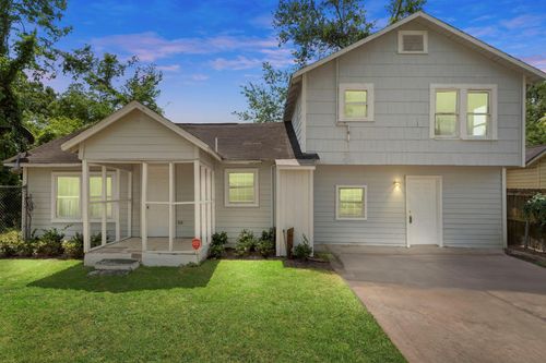 1016 Apache St, Houston, TX, 77022-3408 | Card Image