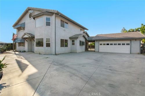 19660 Arcadia St, Corona, CA, 92881 | Card Image