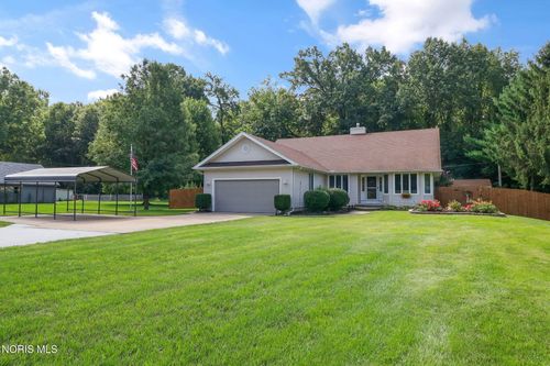 9125 Garden Rd, Maumee, OH, 43537-9316 | Card Image