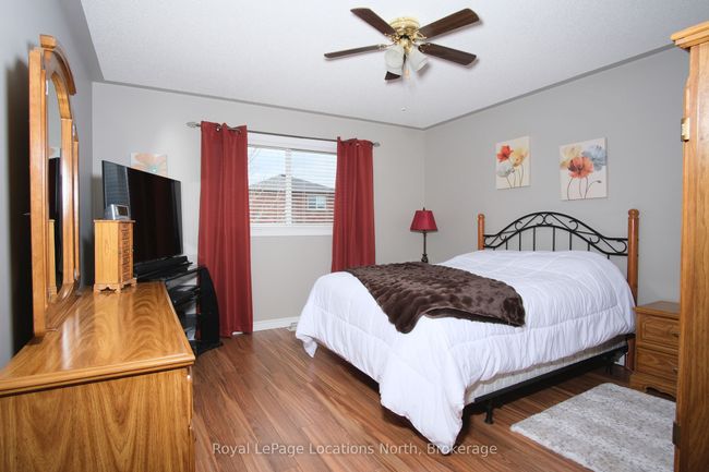 19 Whitfield Cres, House other with 3 bedrooms, 2 bathrooms and 4 parking in Elmvale ON | Image 16