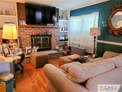 21 Lake Avenue, House other with 2 bedrooms, 1 bathrooms and null parking in Helmetta NJ | Image 2