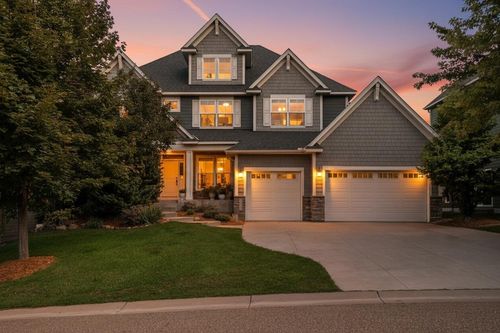 15520 56th Ave N, Plymouth, MN, 55446-2982 | Card Image