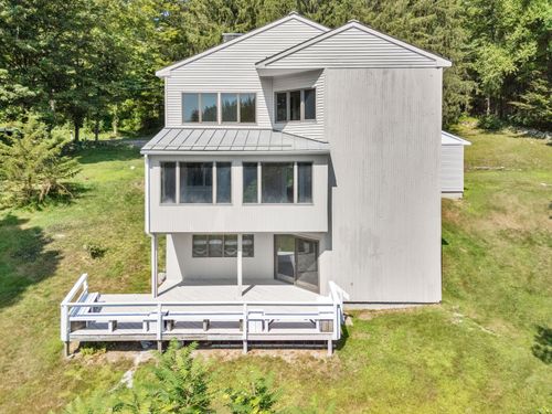 54 Barnes Hill Rd, Burlington, CT, 06013-1531 | Card Image