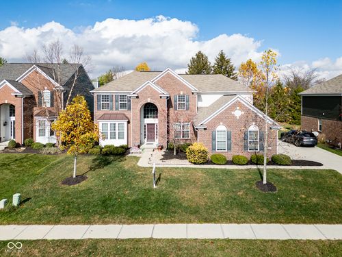 12510 Duval Dr, Fishers, IN, 46037-8179 | Card Image