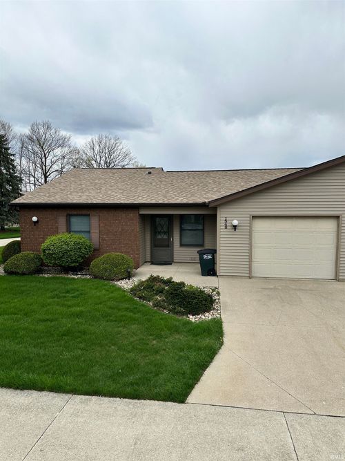 1548 E Kammerer Rd, Kendallville, IN, 46755-2958 | Card Image