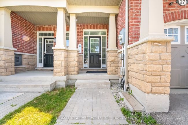 27 Phyllis Dr, House attached with 3 bedrooms, 3 bathrooms and 2 parking in Caledon ON | Image 5