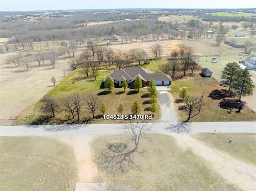 104628 S 3470 Rd, Meeker, OK, 74855-4017 | Card Image