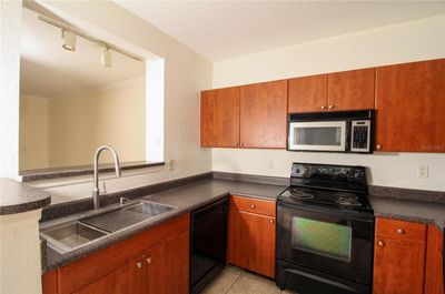 2022 - 304 E South Street, Condo with 1 bedrooms, 1 bathrooms and null parking in Orlando FL | Image 2