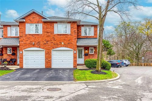 10-3115 New St, Burlington, ON, L7N3T5 | Card Image