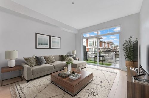25-20857 77a Avenue, Langley, BC, V2Y0R8 | Card Image