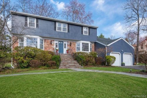 9 Cherry Ln, Scarsdale, NY, 10583-3117 | Card Image