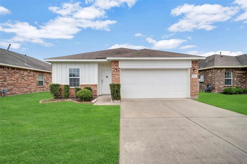 7908 Beryl Ct, Texas City, TX, 77591-1404 | Card Image