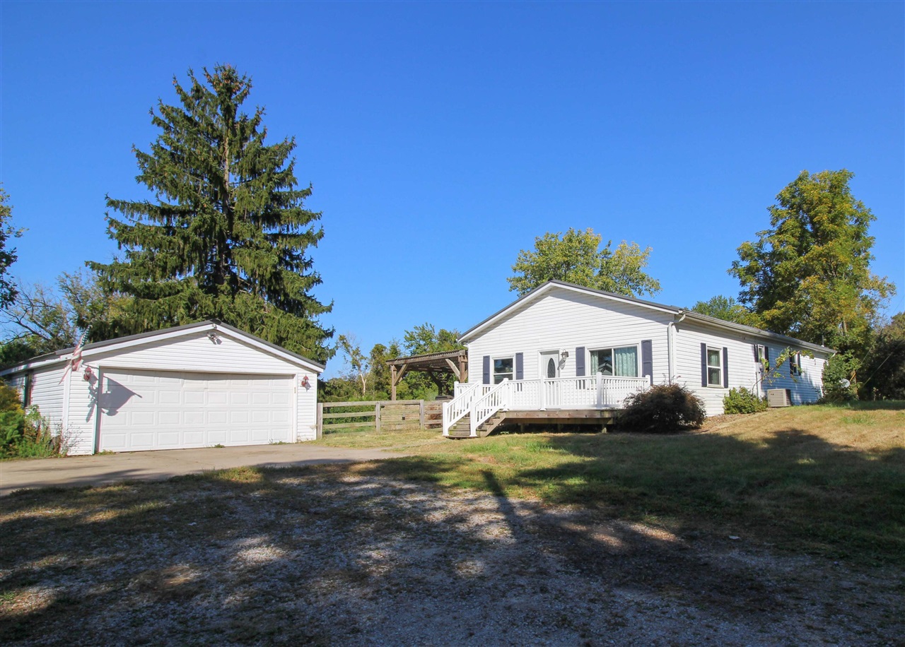 Union Rd, Jones, MI 49061