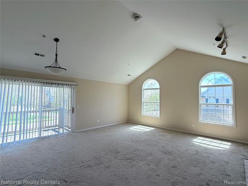 28469 Carlton Way Dr, Novi, MI, 48377-2636 | Card Image