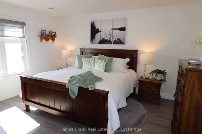 215 Lake Breeze Dr, House other with 2 bedrooms, 2 bathrooms and 2 parking in Goderich ON | Image 20