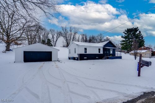 207 51st St Sw, Canton, OH, 44706-4303 | Card Image