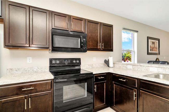 6650 Bayston Hill Pl, House other with 4 bedrooms, 2 bathrooms and null parking in ZEPHYRHILLS FL | Image 9