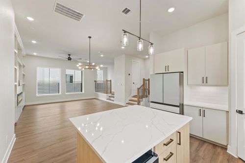 1932 Purswell Rd, Houston, TX, 77055 | Card Image