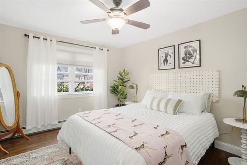 706-70 Carroll Ave, Newport, RI, 02840-6445 | Card Image
