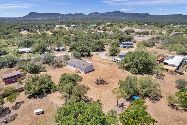 162 Julie Lane Lane, House other with 3 bedrooms, 2 bathrooms and null parking in Kingsland TX | Image 25