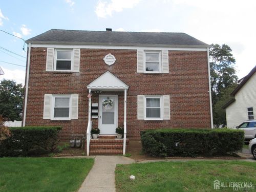 b-815 2nd St, Dunellen, NJ, 08812-1055 | Card Image