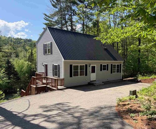 83 Tabor Cir, Albany, NH, 03818-7332 | Card Image