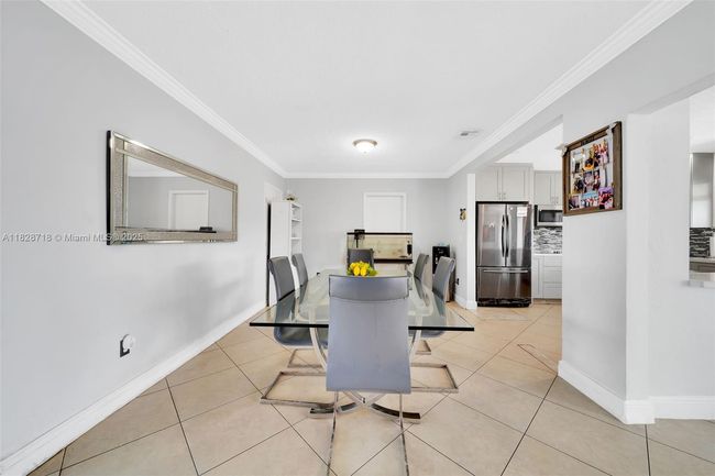 0 - 1360 W 4 Th Ln, House other with 3 bedrooms, 3 bathrooms and null parking in Hialeah FL | Image 9