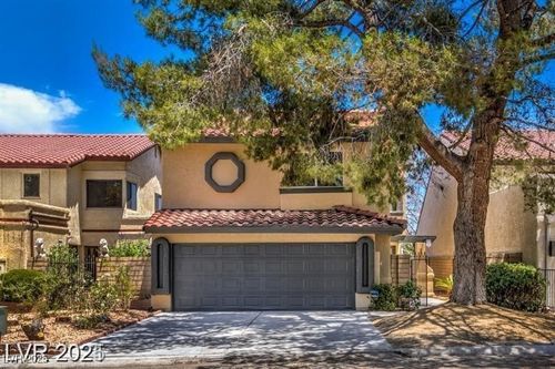 4488 Los Reyes Ct, Las Vegas, NV, 89121-5341 | Card Image