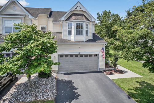 5 Cornwall Ln, Middletown, NY, 10940-5077 | Card Image