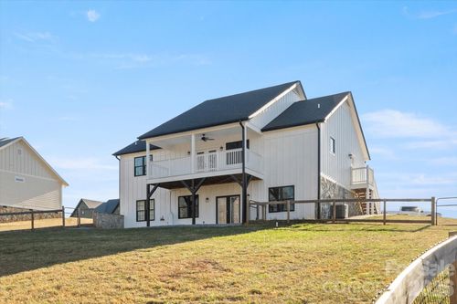 78 Grace Estates Dr, Marion, NC, 28752-2967 | Card Image