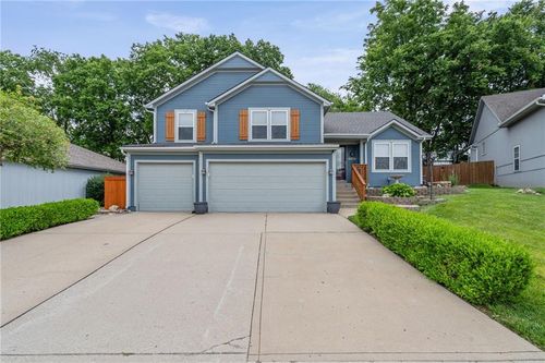 19309 E Lynchburg Pl N, Independence, MO, 64058-1420 | Card Image