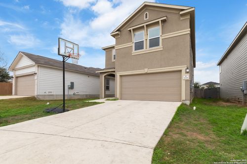 3006 Old Almonte Dr, San Antonio, TX, 78224-2704 | Card Image