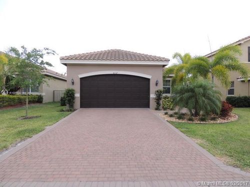 8137 Pinnacle Pass Way, Boynton Beach, FL, 33473-5030 | Card Image
