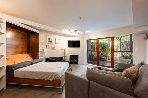 102-2140 W 12th Ave, Vancouver, BC, V6K2N2 | Card Image